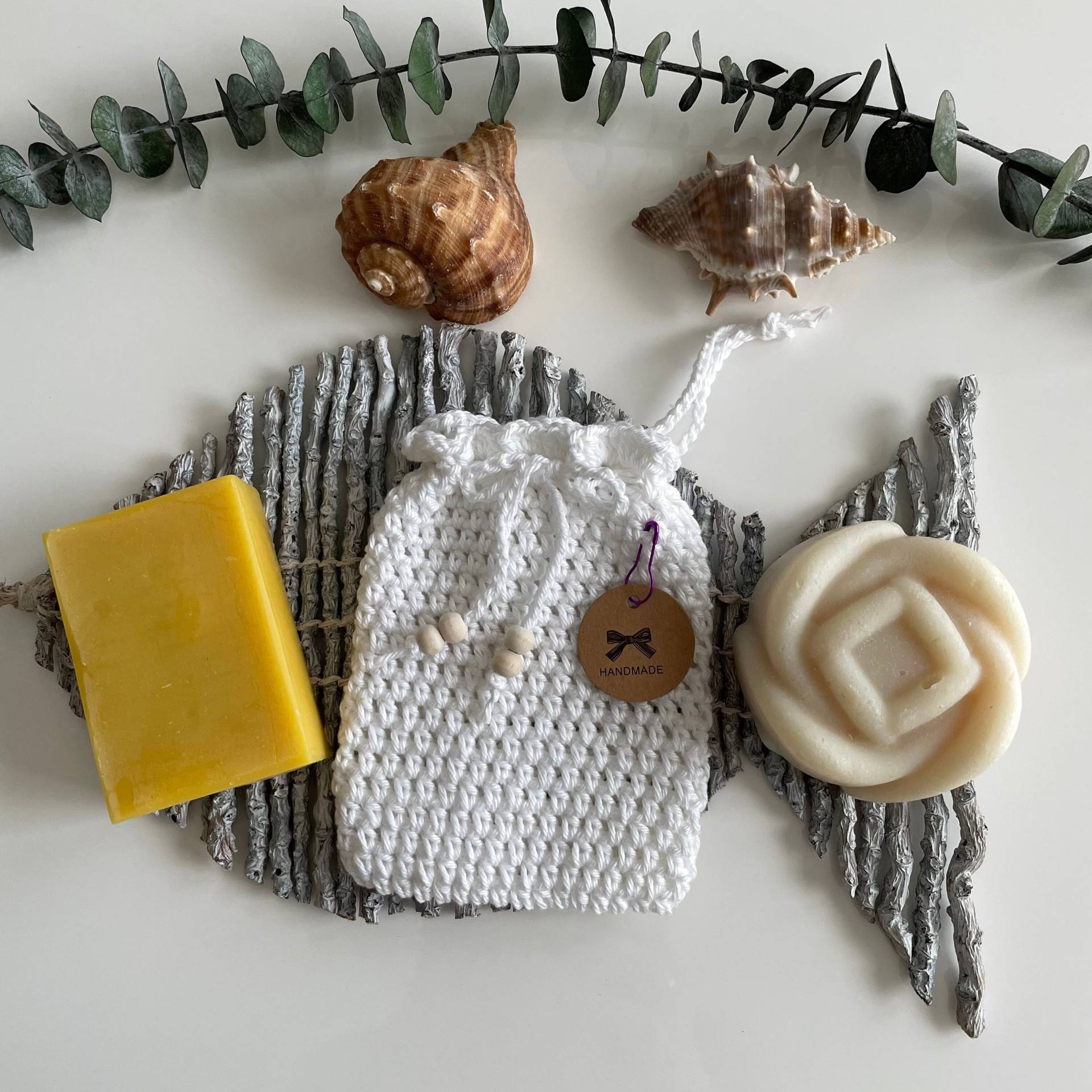 Seifensäckchen, Geschenkesäckchen , Kosmetiksäckchen - Baumwolle Weiß Seifensäckchen, Geschenkesäckchen , Kosmetiksäckchen - Baumwolle Weiß von HandarbeitenBF