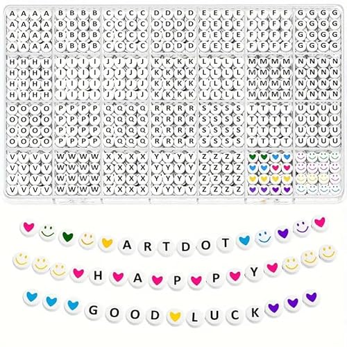 Handicraft Emporium Acryl-Buchstabenperlen A-Z und Herzmuster, 4 x 7 mm, weiß, rund, herzförmig, geeignet für Schmuck- und Armbandherstellung (schwarz auf weiß), 840 Stück von Handicraft Emporium