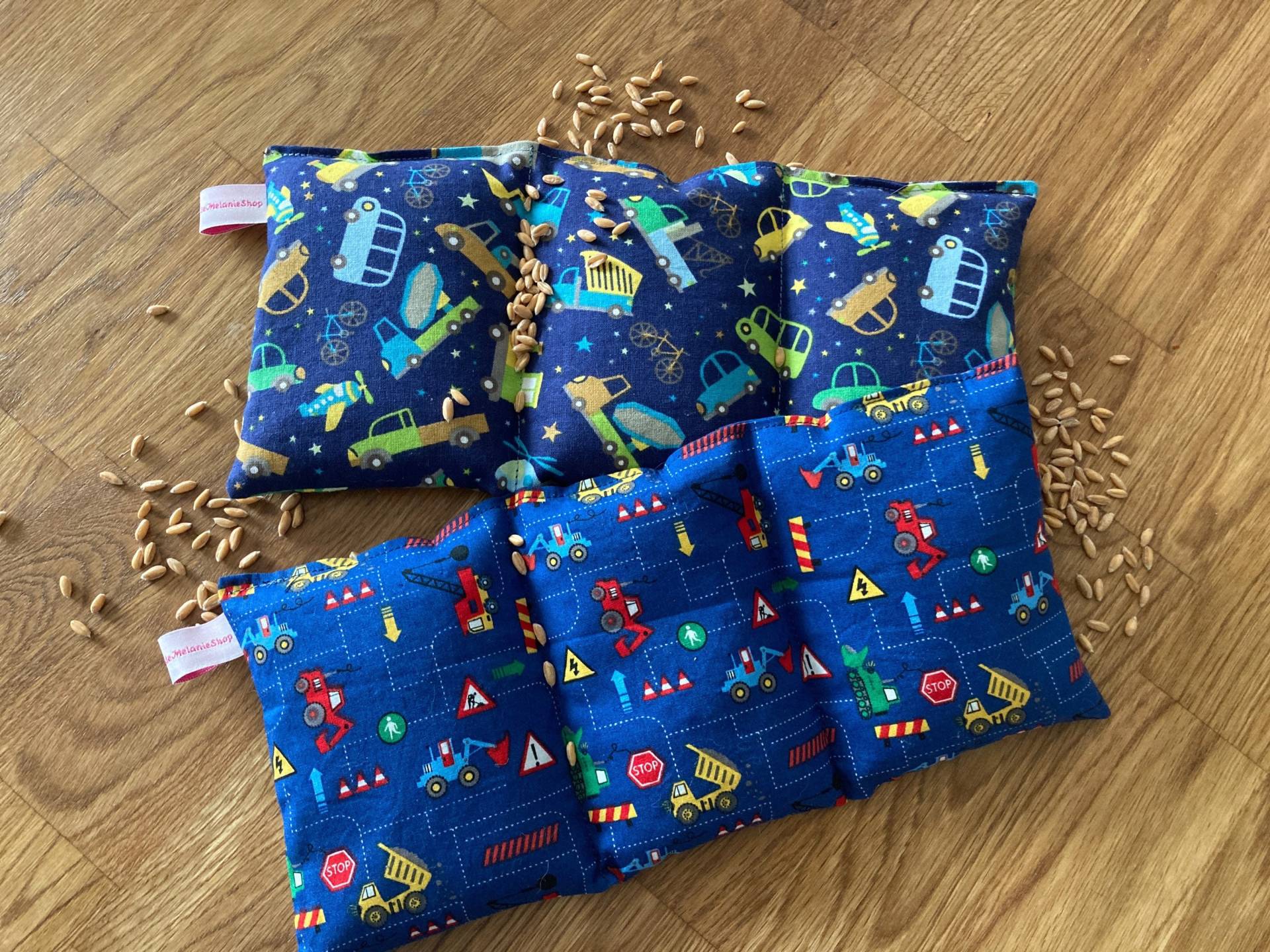 Kids Bio Dinkel Körnerkissen „straße" Oder „Fahrzeuge" | 3 Kammern Kids Bio Dinkel Körnerkissen „straße" Oder „Fahrzeuge" | 3 Kammern von HandmadeMelanieShop