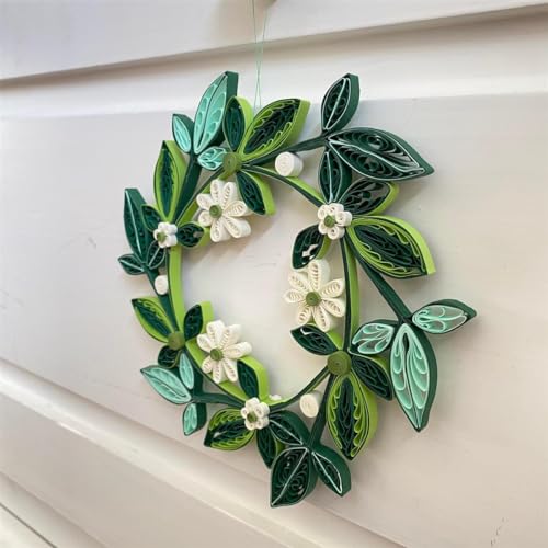 Hanne Olesen, Quilling Anleitung - Kranz Britt Mari Hanne Olesen, Quilling Anleitung - Kranz Britt Mari von Hanne Olesen