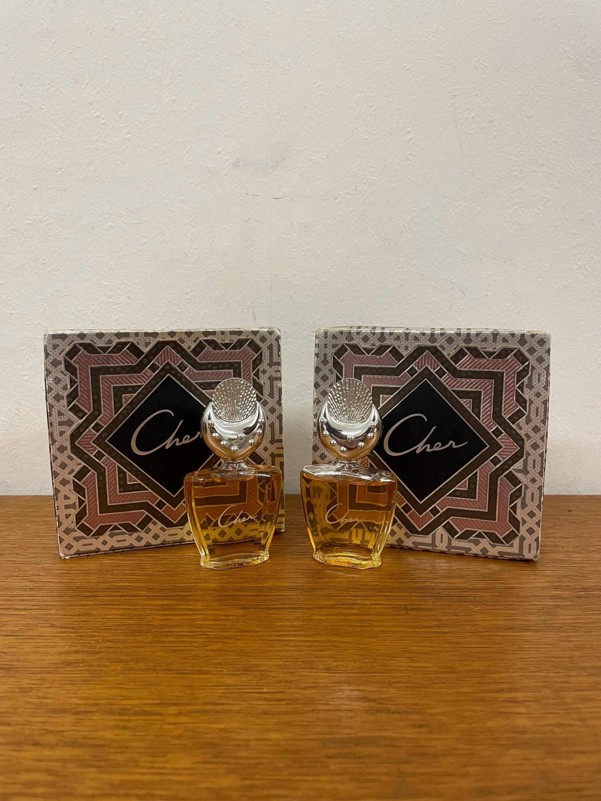 1/2 Vintage Cher Uninhibited Parfum Eau De Toilette 10Ml Flakon Mit Ovp 1989 Duft 1/2 Vintage Cher Uninhibited Parfum Eau De Toilette 10Ml Flakon Mit Ovp 1989 Duft von HannoverVintagestore