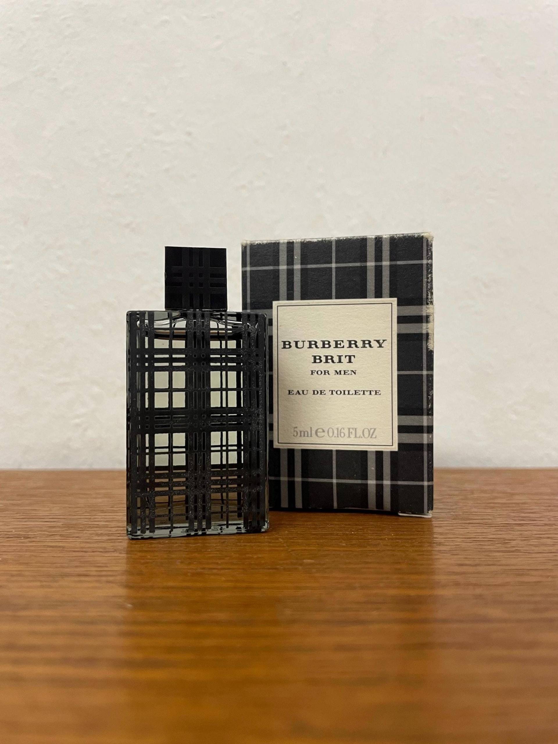 Mini Vintage Burberry Brit For Men Parfum Eau De Toilette 5Ml Miniatur Flakon Mit Ovp Duft Mini Vintage Burberry Brit For Men Parfum Eau De Toilette 5Ml Miniatur Flakon Mit Ovp Duft von HannoverVintagestore