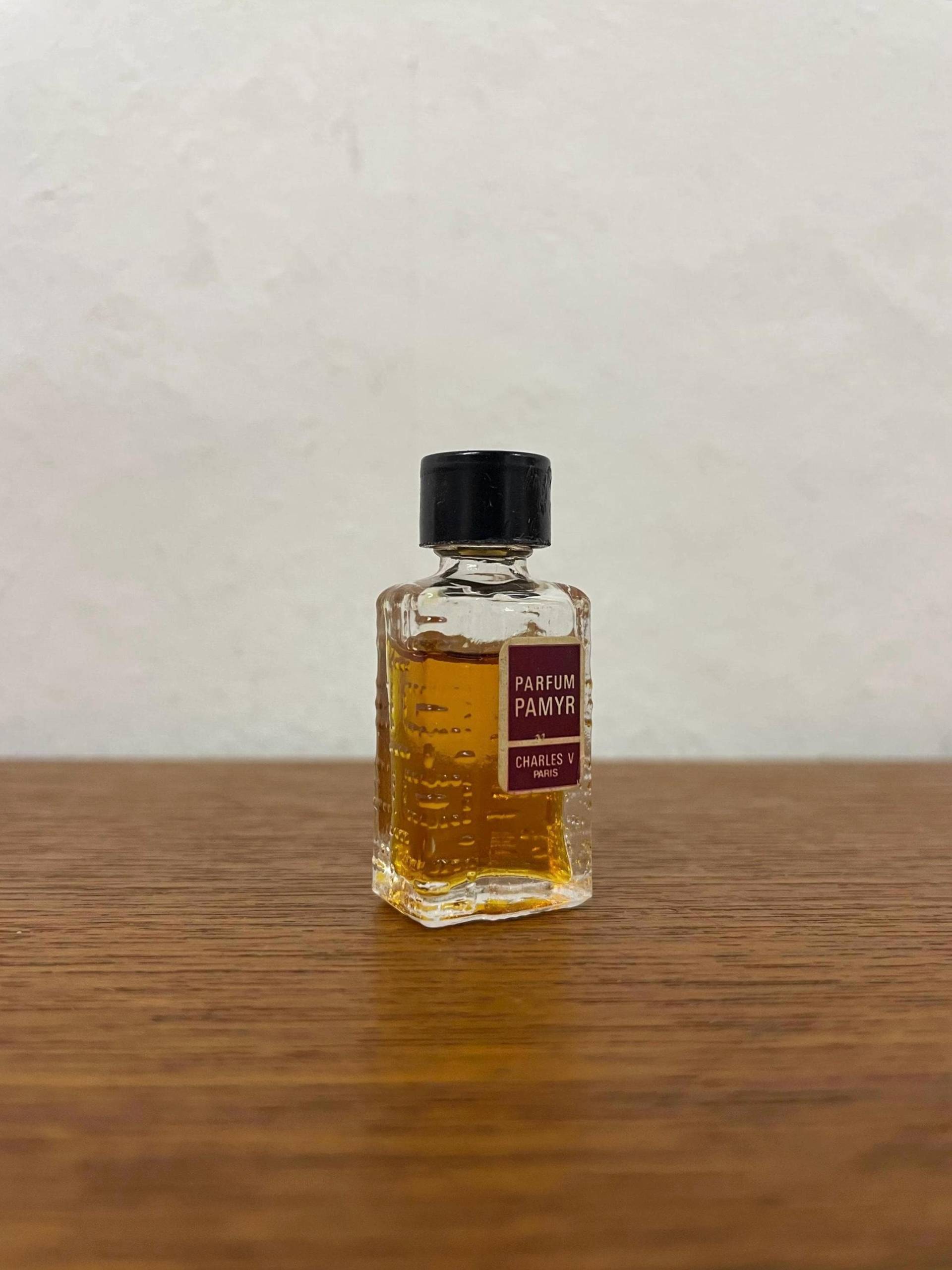 Mini Vintage Charles V Pamyr Parfum Eau De Miniatur Flakon Duft Mini Vintage Charles V Pamyr Parfum Eau De Miniatur Flakon Duft von HannoverVintagestore