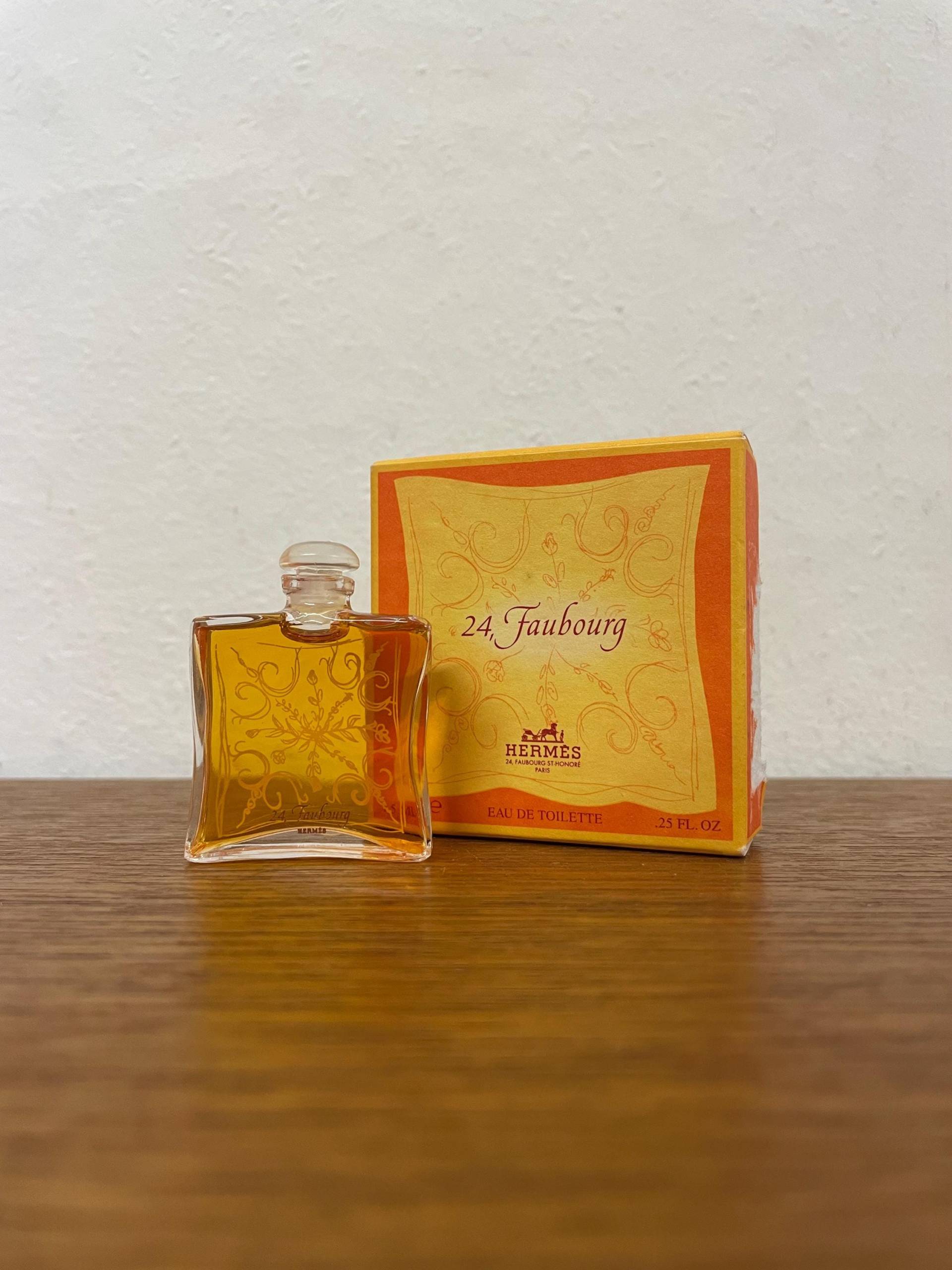 Mini Vintage Hermès 24, Faubourg Parfum Eau De Toilette 7, 5Ml Miniatur Flakon Mit Ovp Duft Mini Vintage Hermès 24, Faubourg Parfum Eau De Toilette 7, 5Ml Miniatur Flakon Mit Ovp Duft von HannoverVintagestore