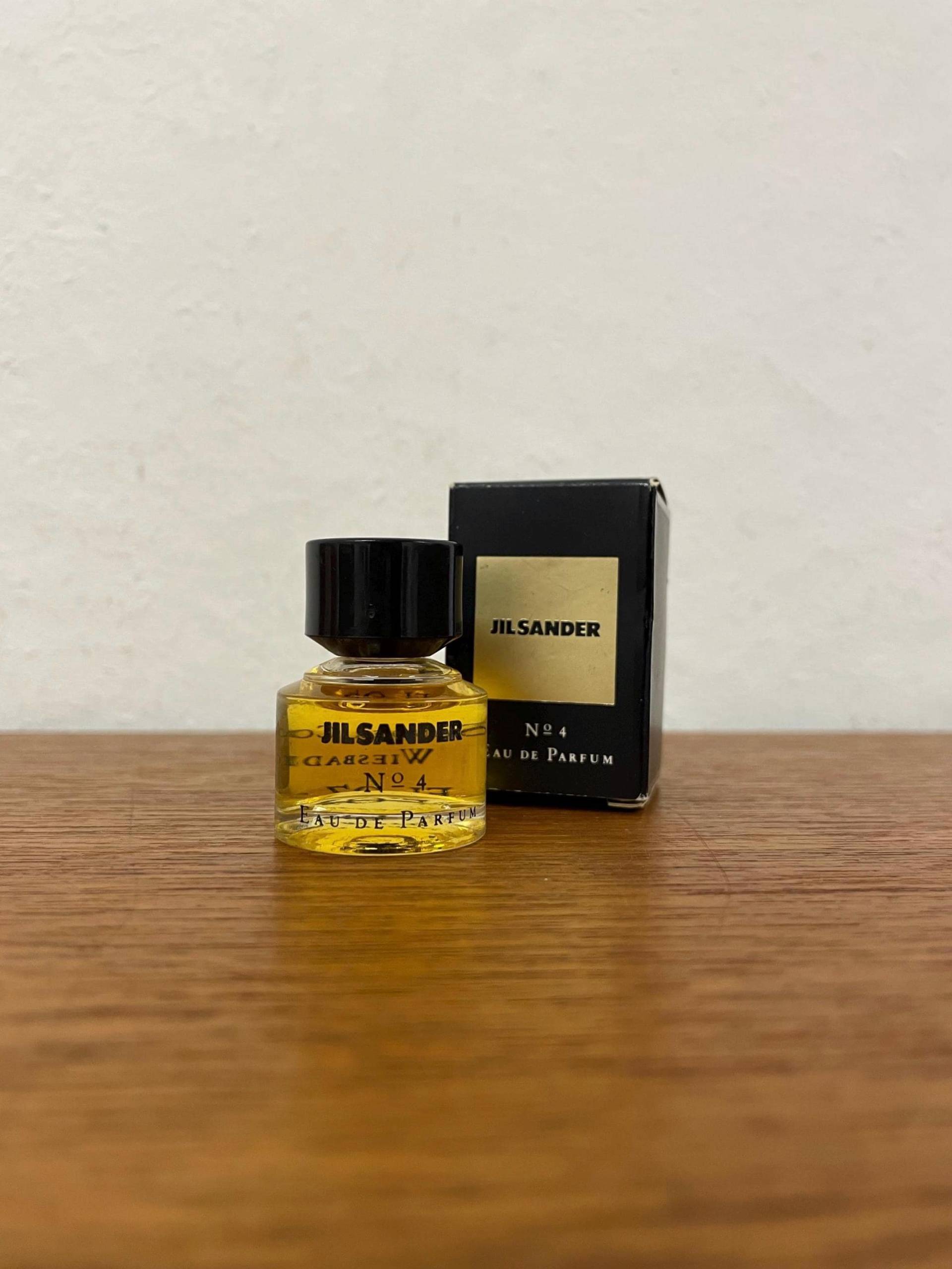 Mini Vintage Jil Sander No 4 Parfum Eau De 5Ml Miniatur Flakon Mit Ovp Duft Mini Vintage Jil Sander No 4 Parfum Eau De 5Ml Miniatur Flakon Mit Ovp Duft von HannoverVintagestore