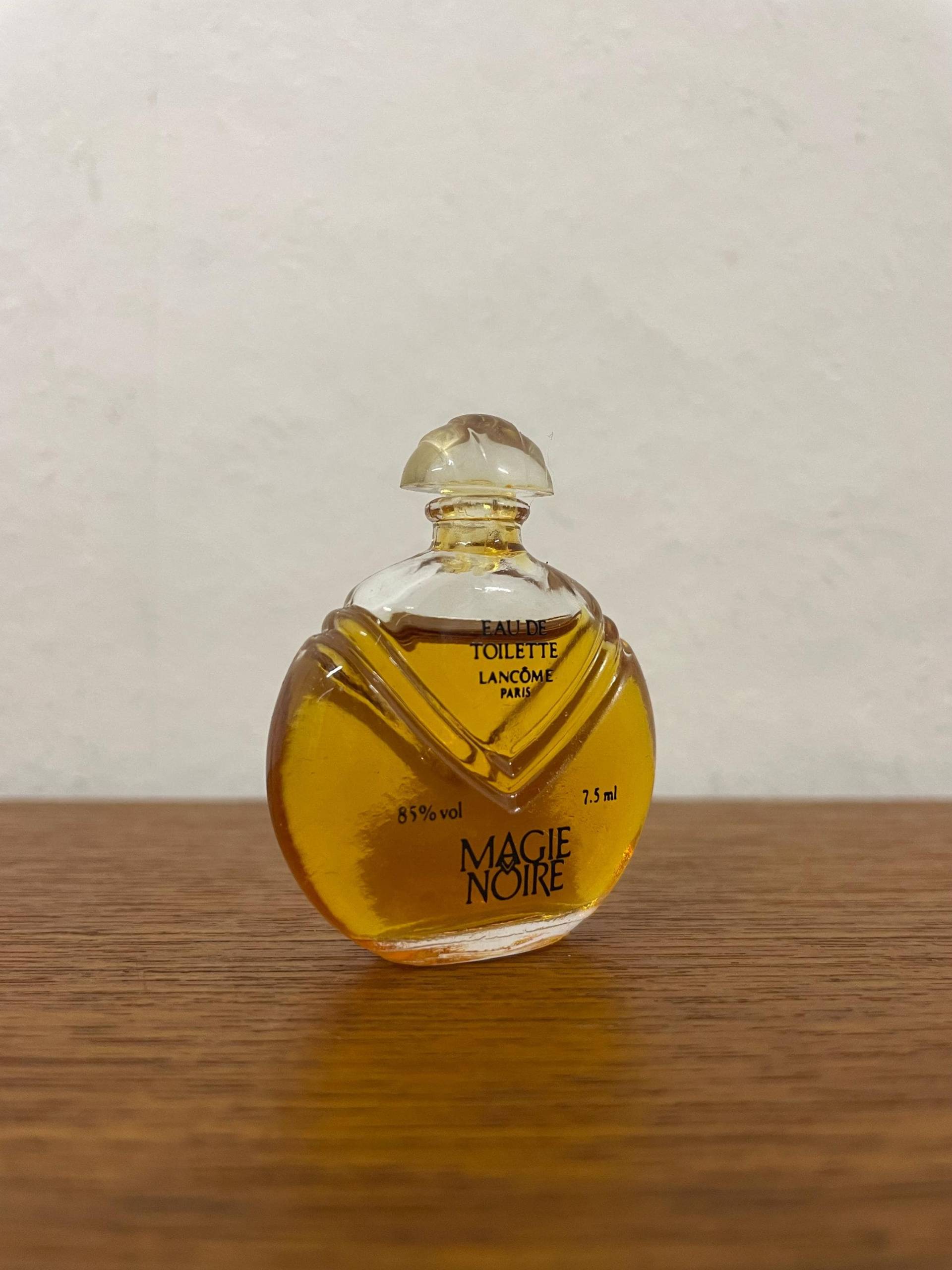 Mini Vintage Lancome Magie Noire Parfum Eau De Toilette 7, 5Ml Miniatur Flakon Duft Mini Vintage Lancome Magie Noire Parfum Eau De Toilette 7, 5Ml Miniatur Flakon Duft von HannoverVintagestore