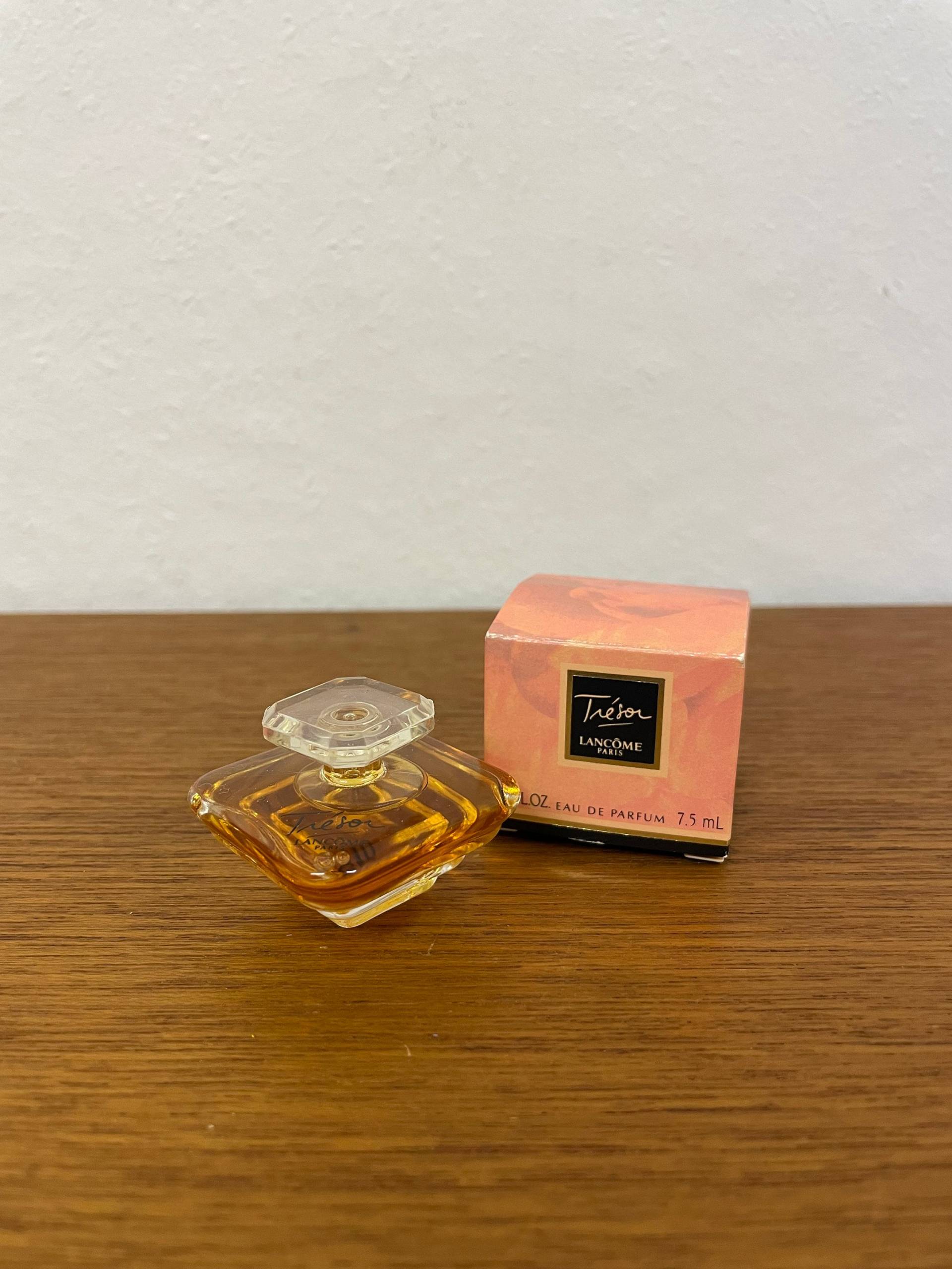 Mini Vintage Lancome Tresor Parfum Duft Miniatur Flakon Mit Ovp Mini Vintage Lancome Tresor Parfum Duft Miniatur Flakon Mit Ovp von HannoverVintagestore