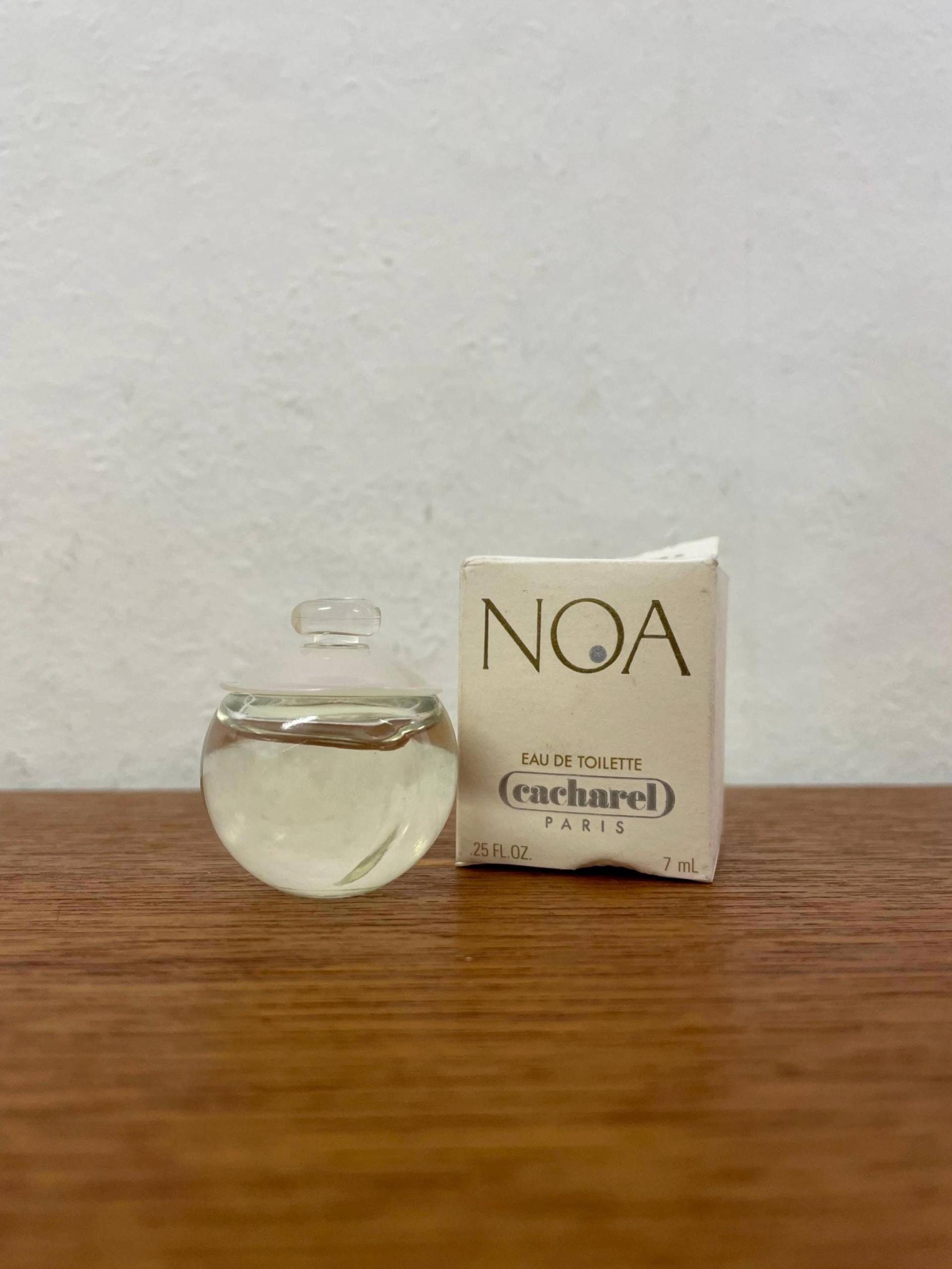 Mini Vintage Noa Cacharel Parfum Eau De Toilette 7Ml Miniatur Flakon Mit Ovp Duft Mini Vintage Noa Cacharel Parfum Eau De Toilette 7Ml Miniatur Flakon Mit Ovp Duft von HannoverVintagestore