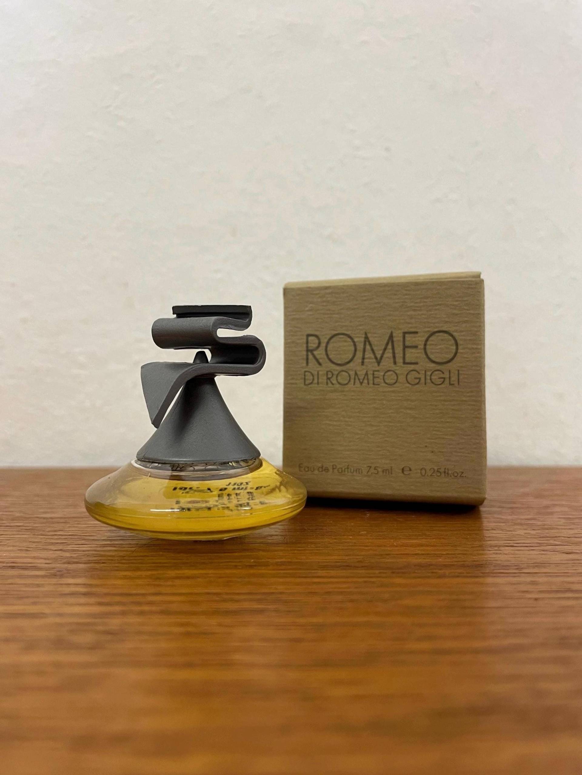 Mini Vintage Romeo Di Gigli Parfum Eau De 7, 5Ml Miniatur Flakon Mit Ovp Duft Mini Vintage Romeo Di Gigli Parfum Eau De 7, 5Ml Miniatur Flakon Mit Ovp Duft von HannoverVintagestore