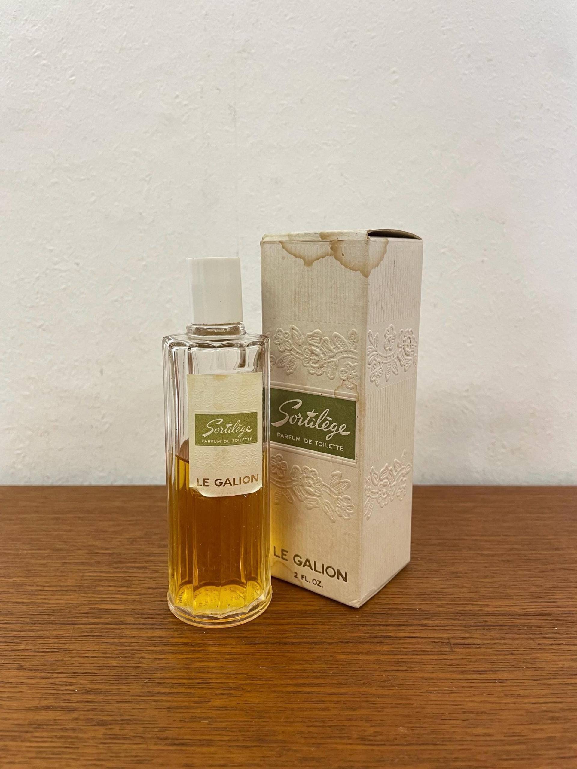 Vintage Sortilége Le Galion Parfum Eau De Toilette in Ovp Duft Vintage Sortilége Le Galion Parfum Eau De Toilette in Ovp Duft von HannoverVintagestore