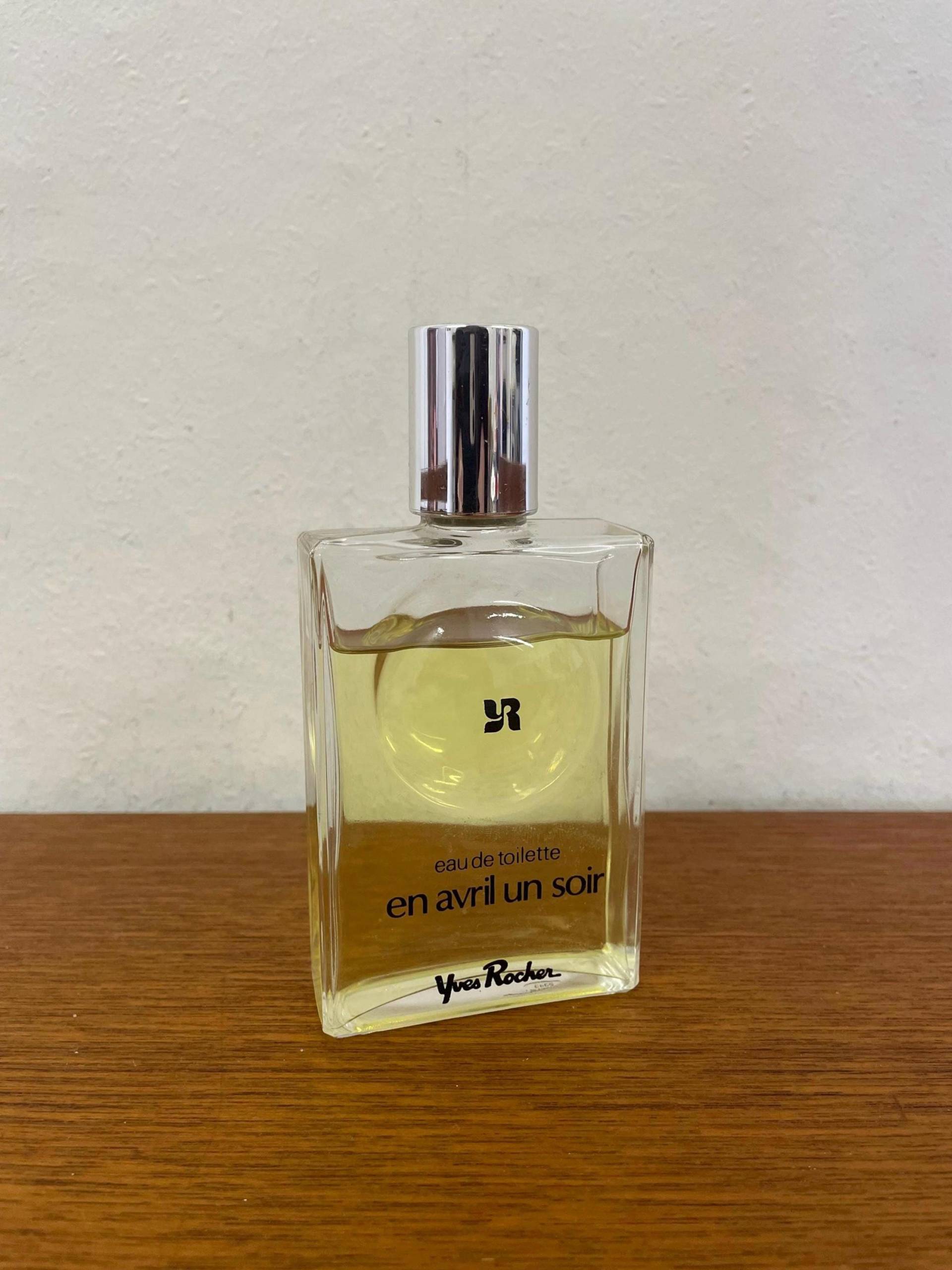 Vintage Yves Rocher En Avril Un Soir Parfum Eau De Toilette 120Ml Flakon Duft Vintage Yves Rocher En Avril Un Soir Parfum Eau De Toilette 120Ml Flakon Duft von HannoverVintagestore