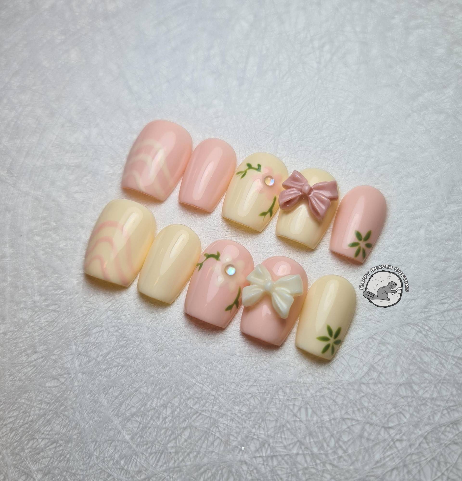 Freestyle 3D Press On Nails, Coquette Nägel, Gel Nagel Set, Frühlingsmädchen Prinzessin Niedliche Bogenknotennägel, Kurze Cremig Rosa Nägel Freestyle 3D Press On Nails, Coquette Nägel, Gel Nagel Set, Frühlingsmädchen Prinzessin Niedliche Bogenknotennägel, Kurze Cremig Rosa Nägel von HappyBeaverCustoms