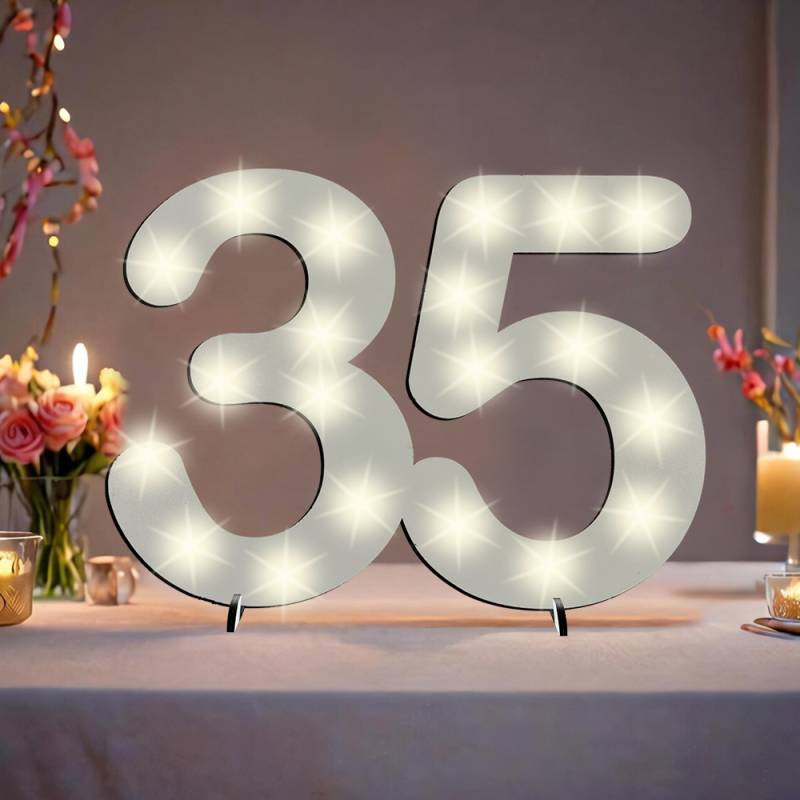 XXL Zahl weiß zum 35. Geburtstag, mit 20 LEDs, ca. 40cm x 30cm von Happygoods GmbH