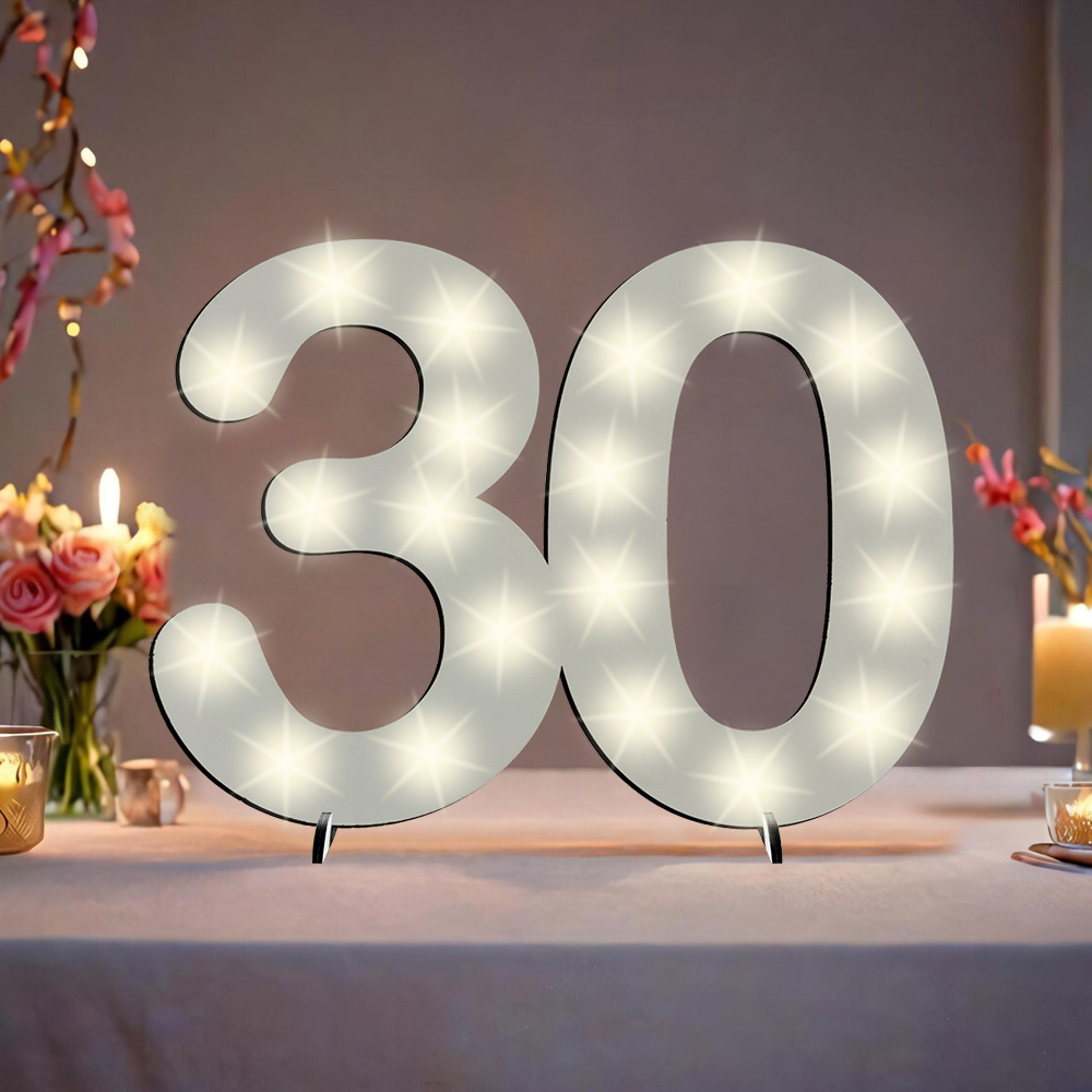 XXL Zahl weiß zum 30. Geburtstag, mit 40 LEDs, ca. 70cm x 50cm XXL Zahl weiß zum 30. Geburtstag, mit 40 LEDs, ca. 70cm x 50cm von Happygoods GmbH