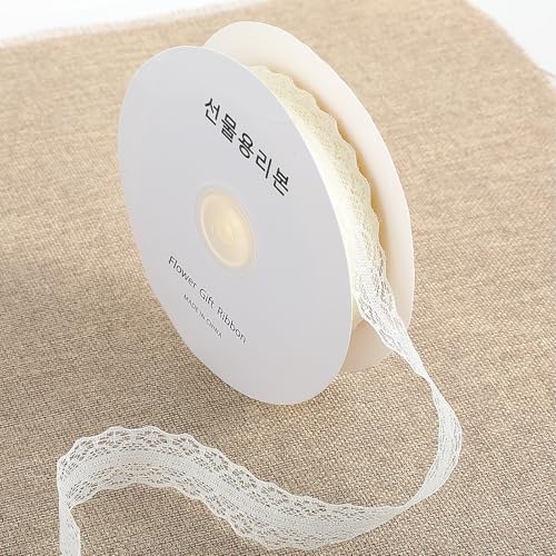 Spitzenband, Cremeweißer, 3 cm breit, 46 m Länge Spitzenbordüre Schleifenband, Vintage Muster, Spitzenbänder zum Basteln, Verpacken von Geschenken, Blumendesign, Partydekorationen Spitzenband, Cremeweißer, 3 cm breit, 46 m Länge Spitzenbordüre Schleifenband, Vintage Muster, Spitzenbänder zum Basteln, Verpacken von Geschenken, Blumendesign, Partydekorationen von Hariendny