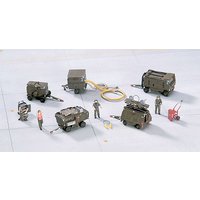 Ground Equipment Set von Hasegawa