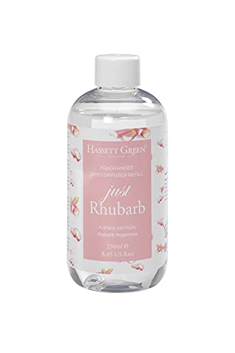 Hassett Green London - Just Rhubarb - Nachfüllung für Duftöl-Raumerfrischer - 250ml Flasche für langanhaltenden, fruchtigen Duft in Ihrem Zuhause Hassett Green London - Just Rhubarb - Nachfüllung für Duftöl-Raumerfrischer - 250ml Flasche für langanhaltenden, fruchtigen Duft in Ihrem Zuhause von Hassett Green London