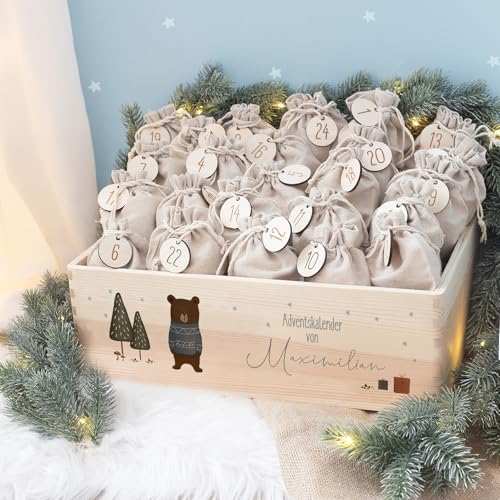Personalisierte Adventskiste - Adventskalender 2024 Kinder aus Holz mit Namen - Aquarell Druck Kalender DIY - Weihnachtskalender für Kinder - hello mini (Bär Druck) von hellomini