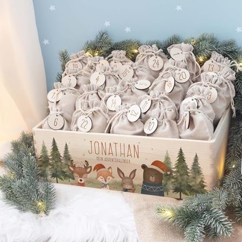 Personalisierte Adventskiste - Adventskalender aus Holz mit Namen - Gravur Kalender DIY - Weihnachtskalender für Kinder - hello mini (Waldtiere Druck) von hellomini