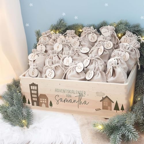 Personalisierte Adventskiste - Adventskalender aus Holz mit Namen - Gravur Kalender DIY - Weihnachtskalender für Kinder - hello mini (Winterlandschaft Druck) von hellomini