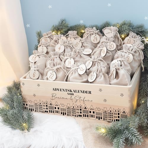 Personalisierte Adventskiste - Adventskalender für Erwachsene aus Holz mit Namen - Gravur Kalender DIY - Weihnachtskalender für Paare - hello mini (Stadt Paare) von hellomini
