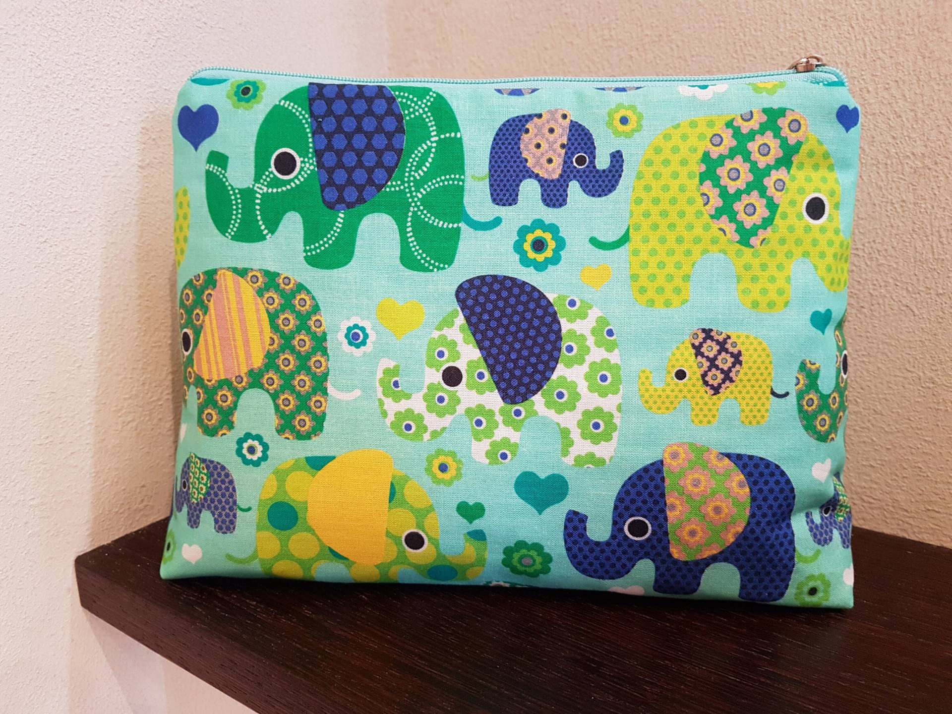 Babykramtäschchen Gr.l-Kosmetiktäschchen Babyapotheke Babykramtäschchen Gr.l-Kosmetiktäschchen Babyapotheke von HerzblutDesigns