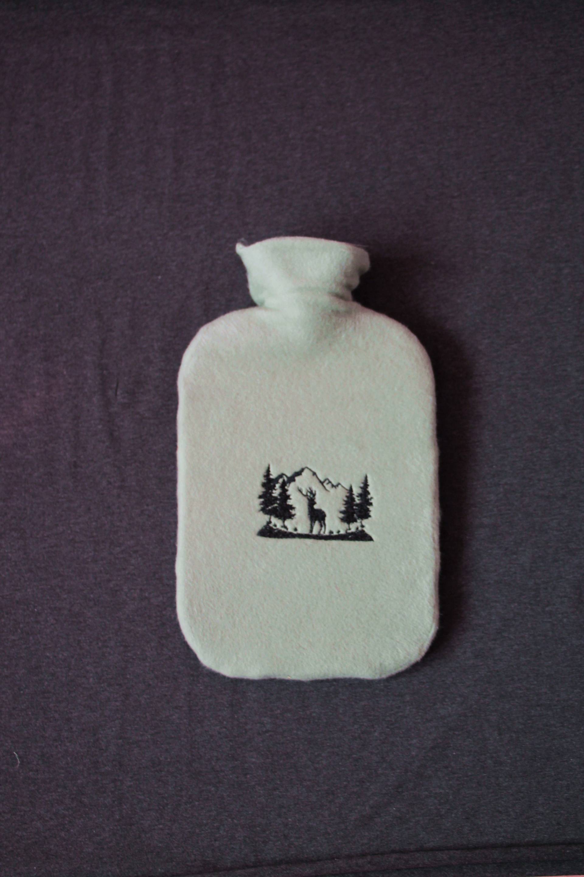 Wärmflasche 100% Bio-Baumwollfleece Mint Mit Stickerei Verschiedene Variationen Wärmflasche 100% Bio-Baumwollfleece Mint Mit Stickerei Verschiedene Variationen von HerzensKleiderStoffe