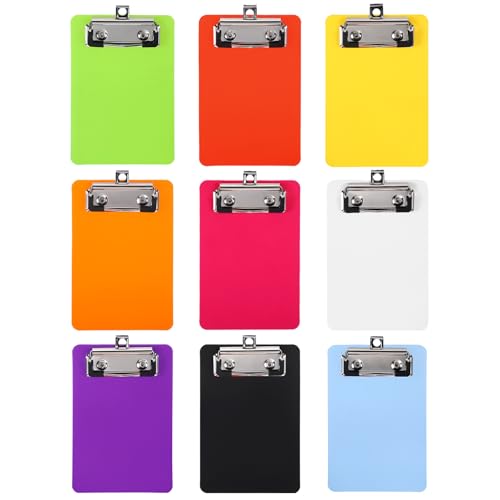 Mini-Klemmbrett aus Kunststoff, 10,2 x 15,2 cm, kleine Klemmbretter mit Clip, kleine Klemmbretter, orange-blau-weiß und schwarz, Kunststoff-Klemmbretter für Klassenzimmer, Büros, Restaurants von Heygueo