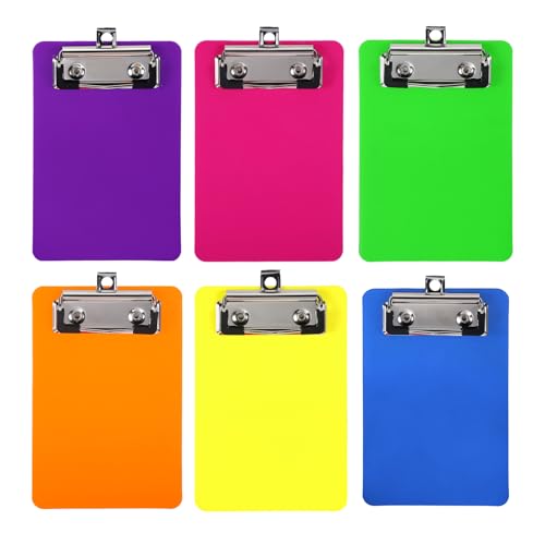 Mini-Klemmbrett aus Kunststoff, 10,2 x 15,2 cm, kleine Klemmbretter mit Clip, kleine Klemmbretter, orange-blau-weiß und schwarz, Kunststoff-Klemmbretter für Klassenzimmer, Büros, Restaurants von Heygueo