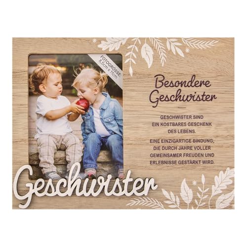 History & Heraldry Personalisierter Bilderrahmen für Kinder, Babybilderrahmen Holzoptik, 18,5 x 14,2 cm, mit Spruch - Bilderrahmen Geschwister History & Heraldry Personalisierter Bilderrahmen für Kinder, Babybilderrahmen Holzoptik, 18,5 x 14,2 cm, mit Spruch - Bilderrahmen Geschwister von History & Heraldry