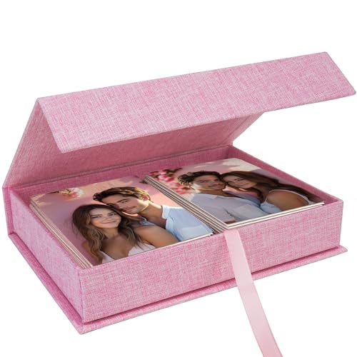 Hiwhy Foto Aufbewahrungsbox 20x25 cm, Leinen Fotobox, Erinnerungsbox zur Aufbewahrung von Fotos, Bildern, Urkunden, Scrapbooking Zubehör, Andenken und Schmuck Rosa Hiwhy Foto Aufbewahrungsbox 20x25 cm, Leinen Fotobox, Erinnerungsbox zur Aufbewahrung von Fotos, Bildern, Urkunden, Scrapbooking Zubehör, Andenken und Schmuck Rosa von Hiwhy