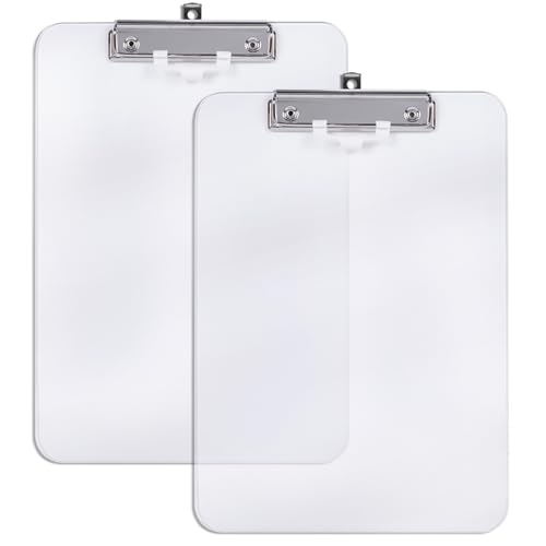 Hnogri Kunststoff-Klemmbrett 2er-Set, Standard A4 Letter Size Klemmbretter für Studenten, Büro und Frauen, Zwischenablage mit Stifthalter und Low Profile Clip, Größe 12,5 x 9 Zoll, (Klar) von Hnogri