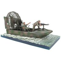 Aircat Airboat Base with 2 Figures (the boat is not included) von Hobby Fan