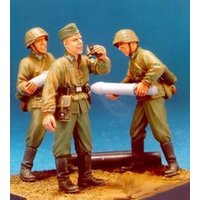 Ger. Eastern Front Launcher (1)-3Fig/w/B von Hobby Fan