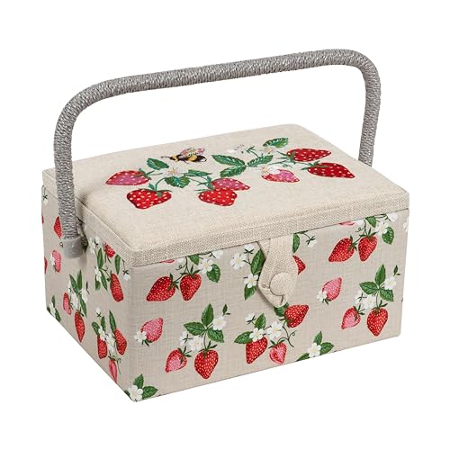 Hobby Gift Exclusive Mittelgroße Nähhandwerk-Bastel-Aufbewahrungsbox, Zubehörablage, Nadelkissen, Tasche, PVC-Griff, bestickter Deckel, 18,5 x 25,5 x 14,5 cm, Bestickte Erdbeeren Hobby Gift Exclusive Mittelgroße Nähhandwerk-Bastel-Aufbewahrungsbox, Zubehörablage, Nadelkissen, Tasche, PVC-Griff, bestickter Deckel, 18,5 x 25,5 x 14,5 cm, Bestickte Erdbeeren von Hobby Gift