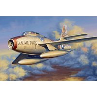 F-84F Thunderstread von HobbyBoss