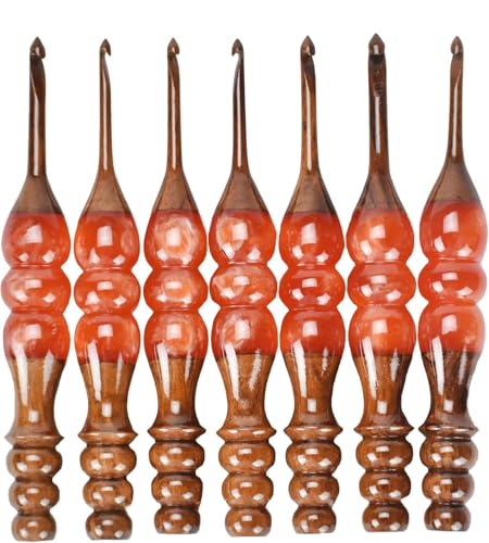 Wooden Crochet Hooks Set for Arthritic Hands | Ergonomic Soft Grip - Resin Mix Indian Rosewood Crochet Hook Set for Crocheting & Knitting (Orange, Set of 13) von Home Dress