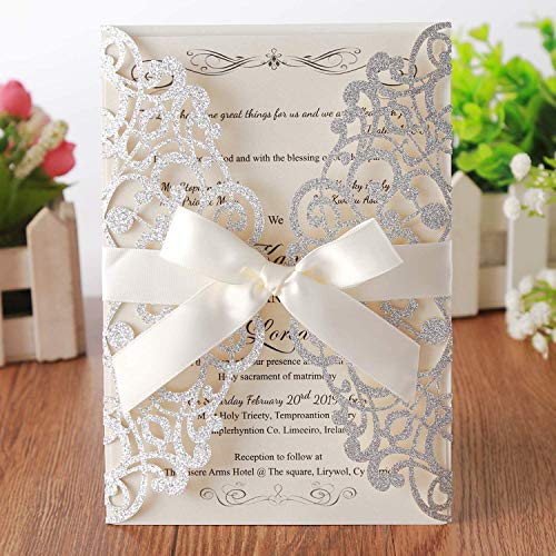 Hosmsua 50PCS Blank Laser Cut Lace Silver Wedding Invitations Cards with bowknot 5” x 7.2” for Wedding Bridal Shower Engagement Birthday Graduation Invite (Silver Glitter) von Hosmsua
