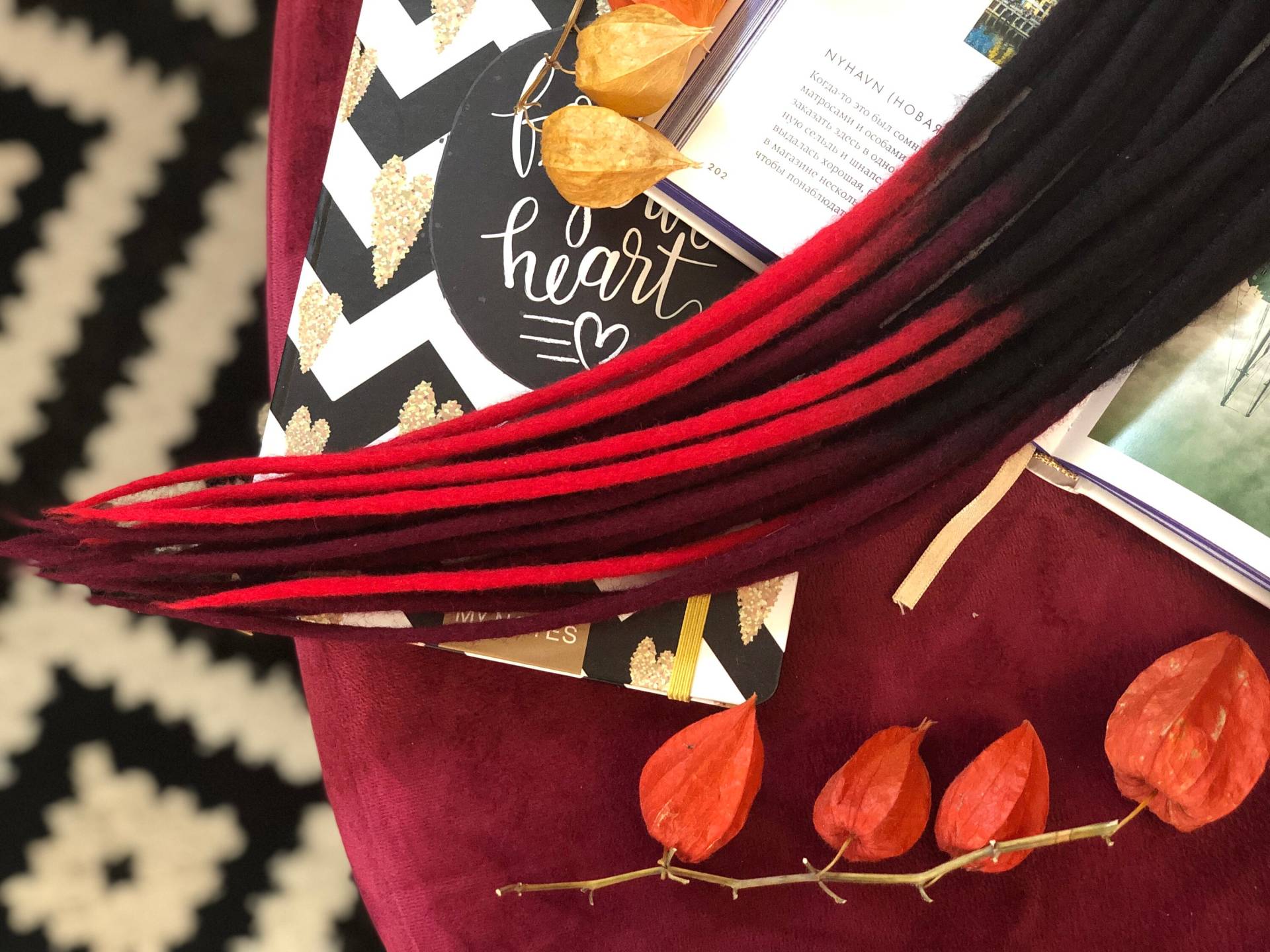Wolle Fürchtet Ombre Schwarz Bis Burgund Leuchtend Rot Rubinrot Double Ended Oder Single Soft Fake Merino Dreadlocks Set Geschenk Haar Wolle Fürchtet Ombre Schwarz Bis Burgund Leuchtend Rot Rubinrot Double Ended Oder Single Soft Fake Merino Dreadlocks Set Geschenk Haar von HyggeDreads
