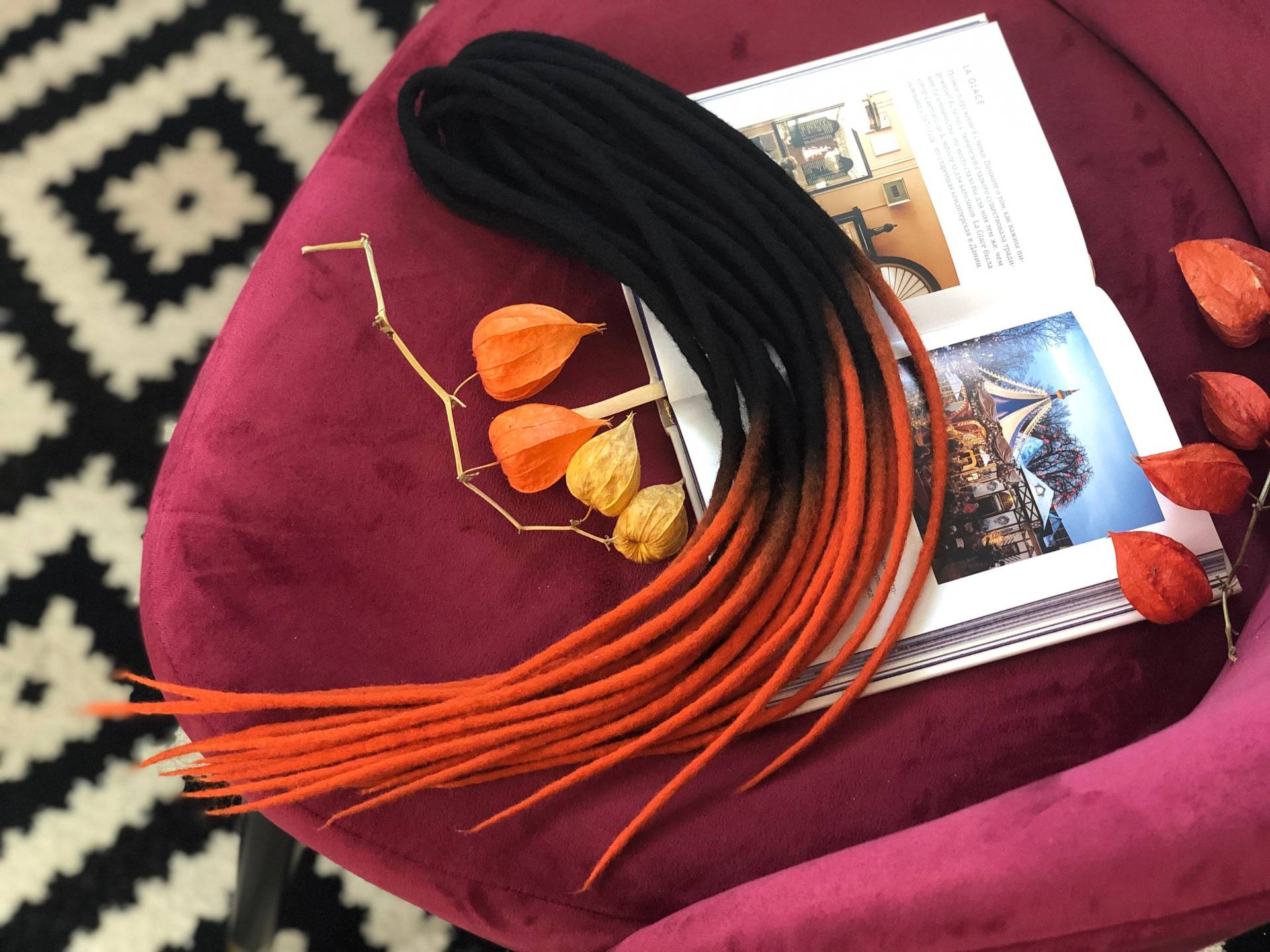 Wolle Fürchtet Ombre Schwarz Orange Double Ended Oder Single Soft Fake Merino Dreadlocks Set Geschenk Haar von HyggeDreads