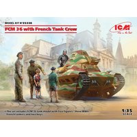 FCM 36 with French Tank Crew von ICM