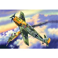 Messerschmitt Bf 109 E-4, WWII German Fighter von ICM