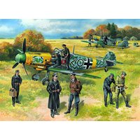 Messerschmitt Bf 109 F-2 with German Pilots/Ground Crew von ICM