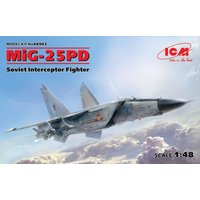 MiG-25 PD, Soviet Interceptor Fighter von ICM