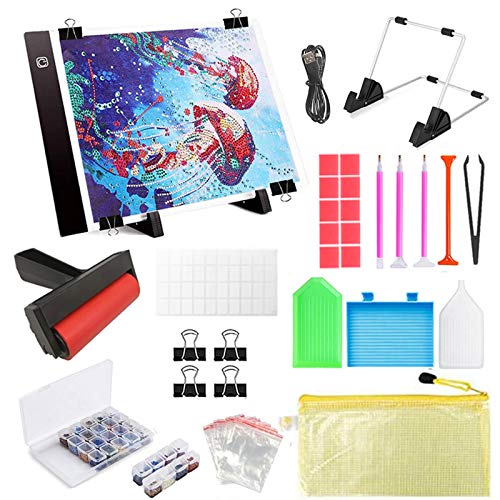 INSANYJ Diamond Painting Zubehör Enthalten LED Leuchttisch, Einstellbare Helligkeit Diamant Painting Lichtplatten mit USB Kabel, Diamant Sortierbox Stickerei Diamant Malerei Werkzeug Set (106Pcs) von INSANYJ