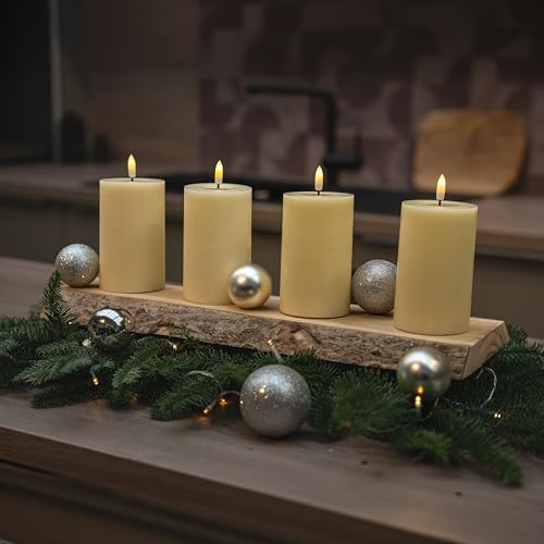 INSPINOVIA LED Echtwachs Kerzen mit Fernbedienung & Timer | Weihnachtskerzen | Ideal für Adventskränze | 3er und 4er Sets | Weihnachtsdeko | Adventskerzen (Cremeweiß, 4er Set | 12,5 cm) von INSPINOVIA