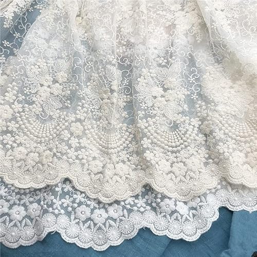 Spitzenstoff mit Blumenstickerei, Vintage-Stil, 40 cm breit, Beige Spitzenstoff mit Blumenstickerei, Vintage-Stil, 40 cm breit, Beige von IRIZ