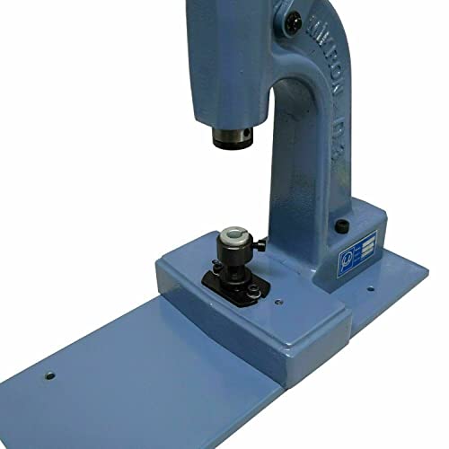 ISTA TOOLS Universelle Kniehebelpress mit hoher Presskraft, Handhebelpresse zum Anbringen von Ösen mit größerem Durchmesser oder Nieten, Drucknöpfe und vieles mehr. (D-3 Kniehebelpresse) von ISTA TOOLS