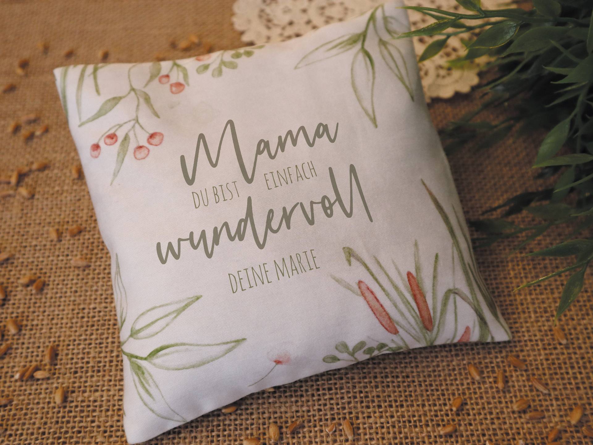 Körnerkissen Personalisierbar 15 X cm | Geschenk Valentinstag Muttertag Gute Besserung Wärmekissen Kältekissen Dinkelkissen Körnerkissen Personalisierbar 15 X cm | Geschenk Valentinstag Muttertag Gute Besserung Wärmekissen Kältekissen Dinkelkissen von Ideeschmiede