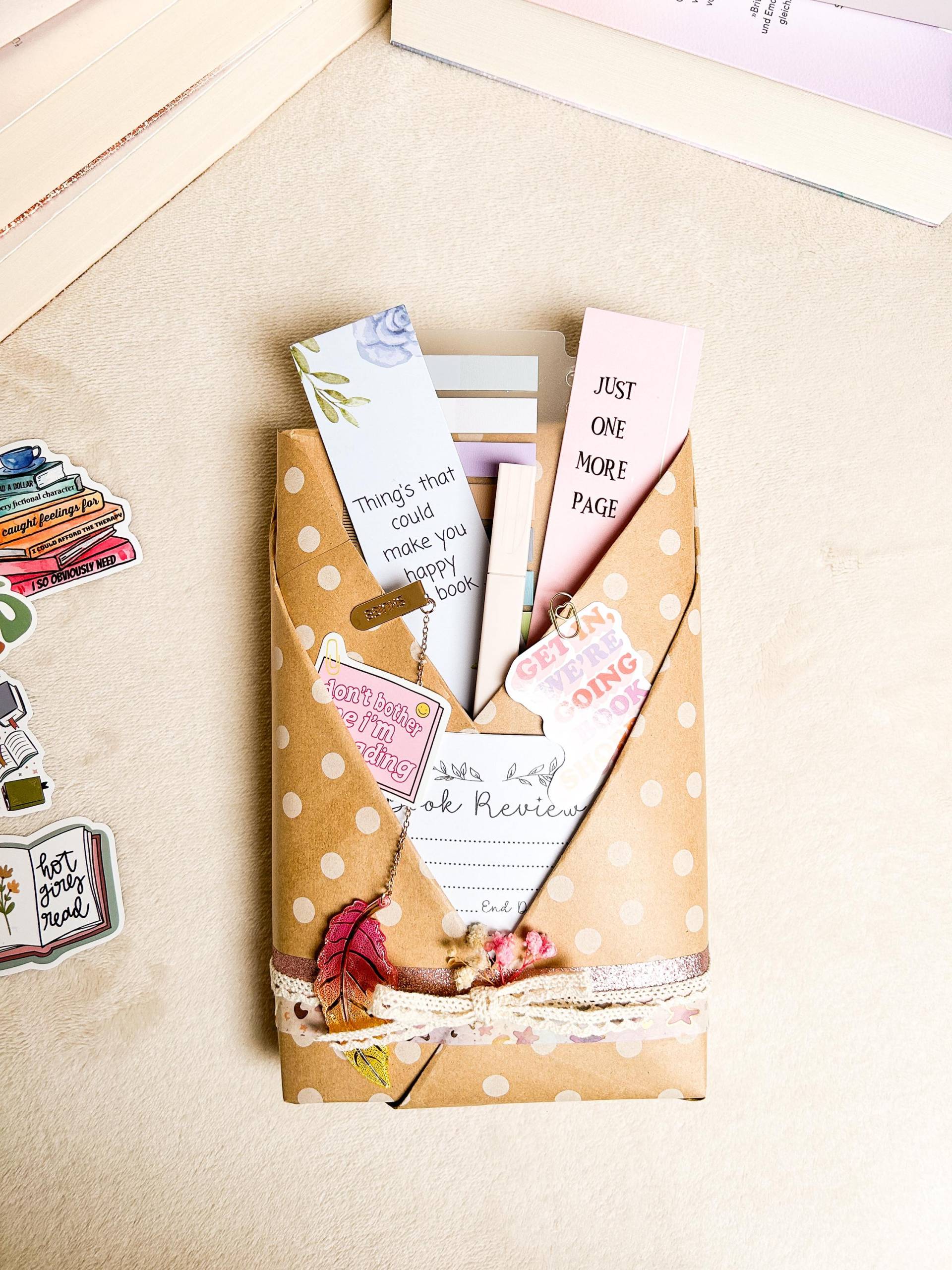 Blind Date Mit Einem Buch Deutsch, Geschenk Buchliebhaber, Überraschungspaket Ostern Freundin, Geburtstag Buchgeschenk Mystery Buchset Blind Date Mit Einem Buch Deutsch, Geschenk Buchliebhaber, Überraschungspaket Ostern Freundin, Geburtstag Buchgeschenk Mystery Buchset von InnaPresent